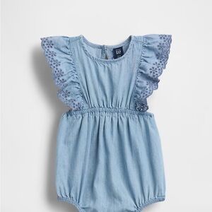 Gap Baby Eyelet Denim Romper 6-12 months